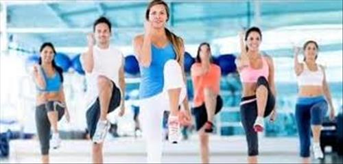 کلاس ایروبیک بانوان 