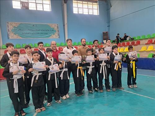کسب مقام قهرمانی تیم آگرین و فانوس 