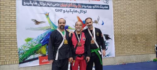 قهرمانی تیم دفاع شخصی پیشکسوتان آگرین
